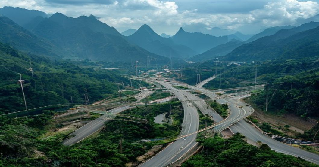 Nút giao cao tốc Gia Hiệp Di Linh đang xây dựng